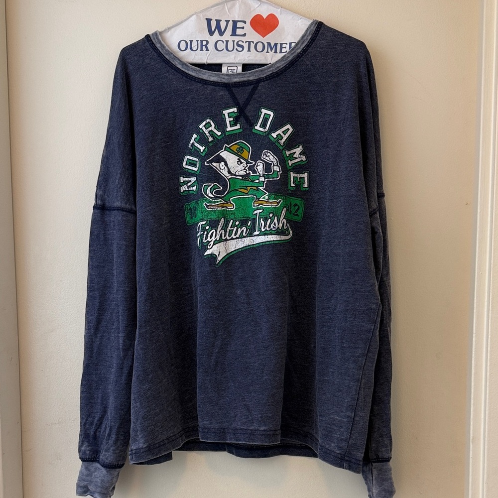 Oversized Notre Dame Fighting Irish Sweater - Medium Women